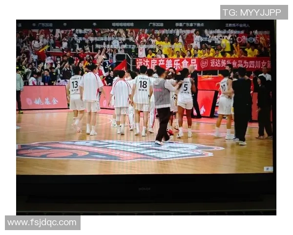 赵睿的篮球之路从青涩少年到国家队核心的成长历程与奋斗故事